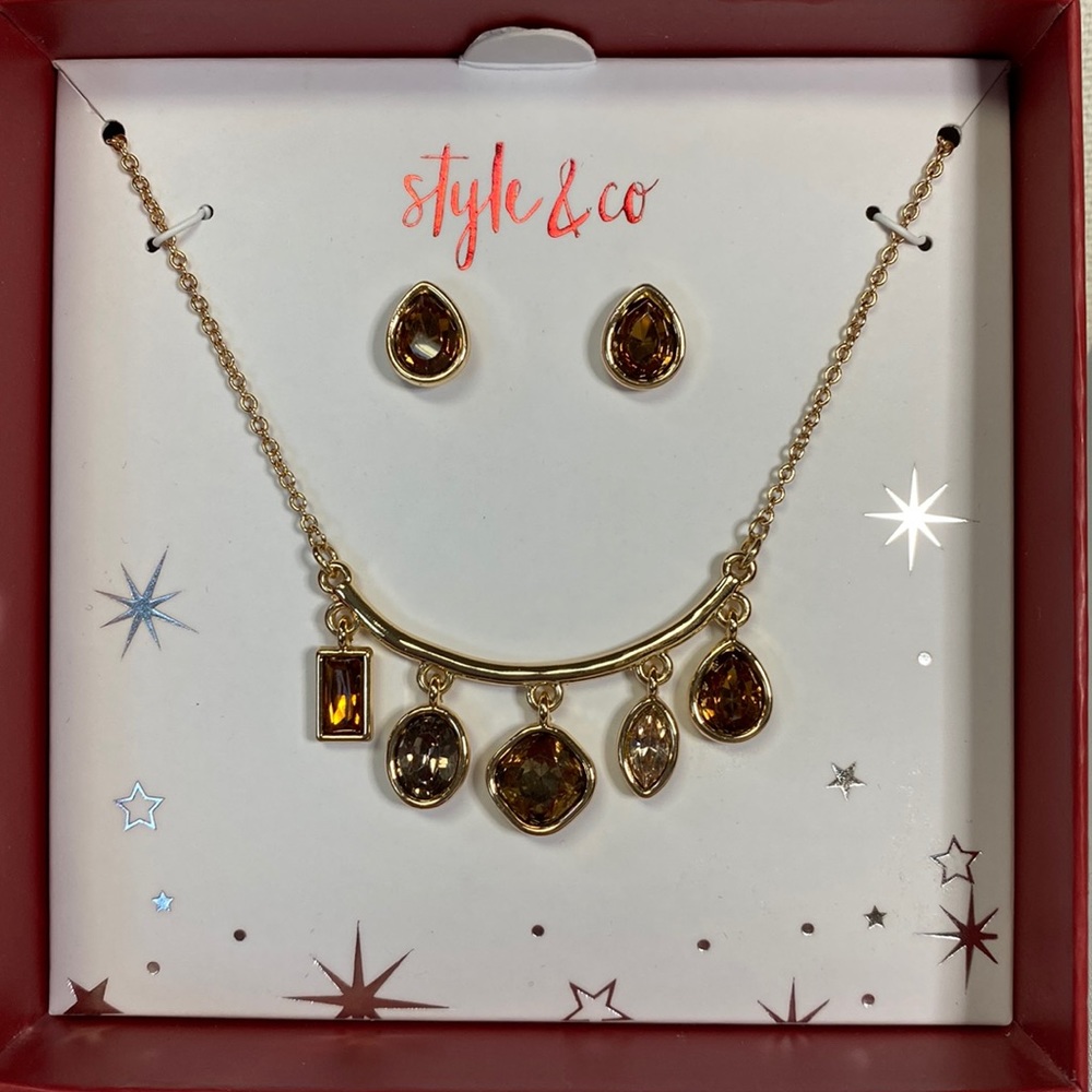Sparkly Style & Co necklace and earrings set